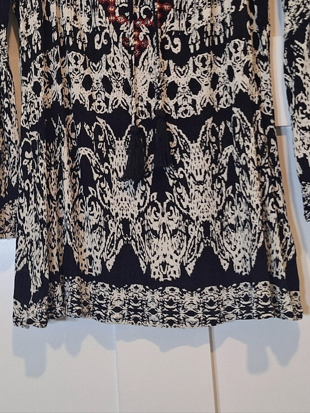 Soft Surroundings Boho Ikat Crinkled Gauzey Tunic Embroidered Sequins Sz Medium - Picture 5 of 13
